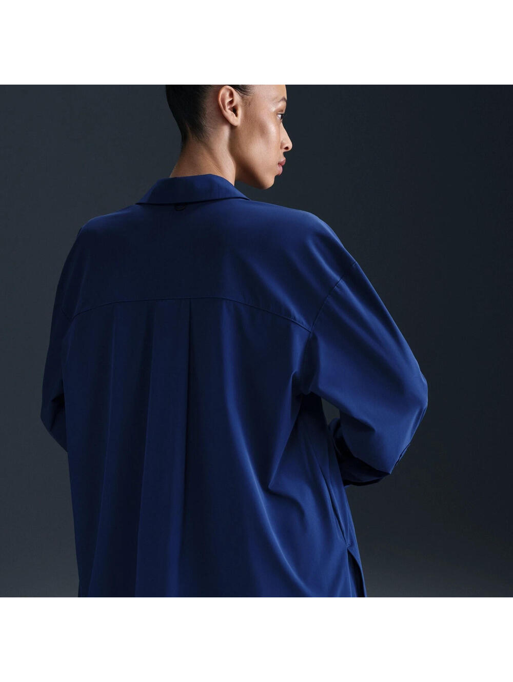 $130 Nike Women’s 24.7 PerfectStretch Dri-FIT Oversized Long Sleeve Shirt Small - Picture 2 of 9